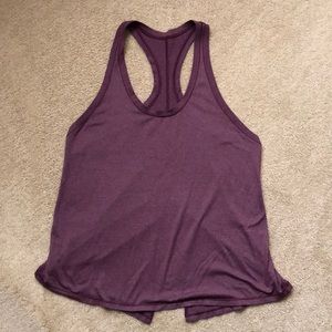 Lululemon maroon tank